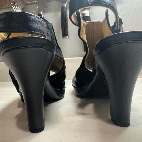 Naturalizer Heels DAWN 8 Women’s Black Leather Strap Open Toe Booties - Picture 11 of 11